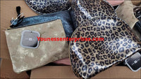 Shopify Auction Lot Assortment Of Nine To Bags 41Pcs-898176-624855